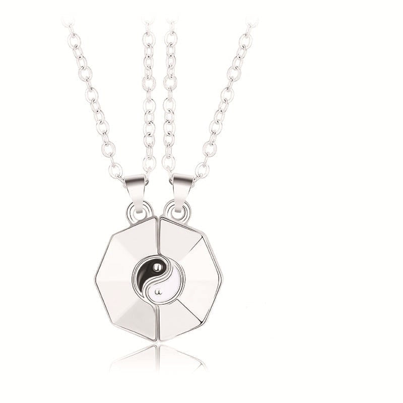 Magnetic Necklace Ying & Yang