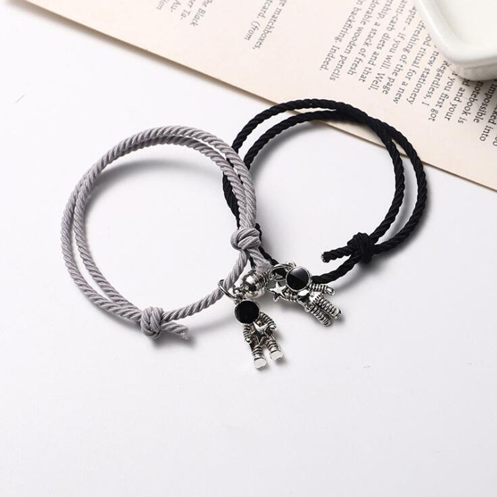 Magnetic Bracelet Astronauts